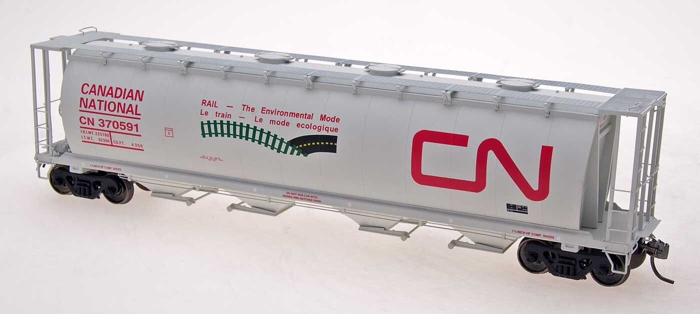 Intermountain HO scale model covered hopper - Intermountain Cylindrical Hopper Car CN #377976 !