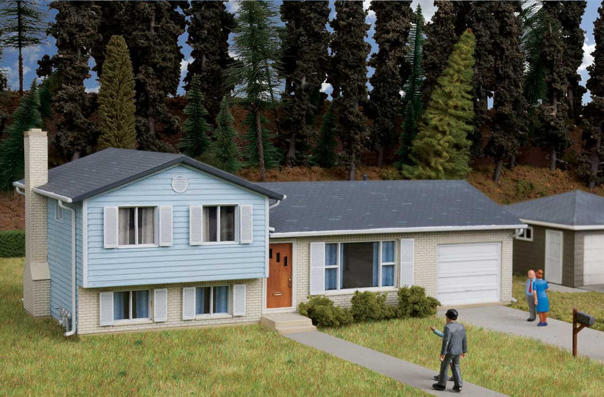 Walthers HO 933-3794 Structure Split-Level House - Kit