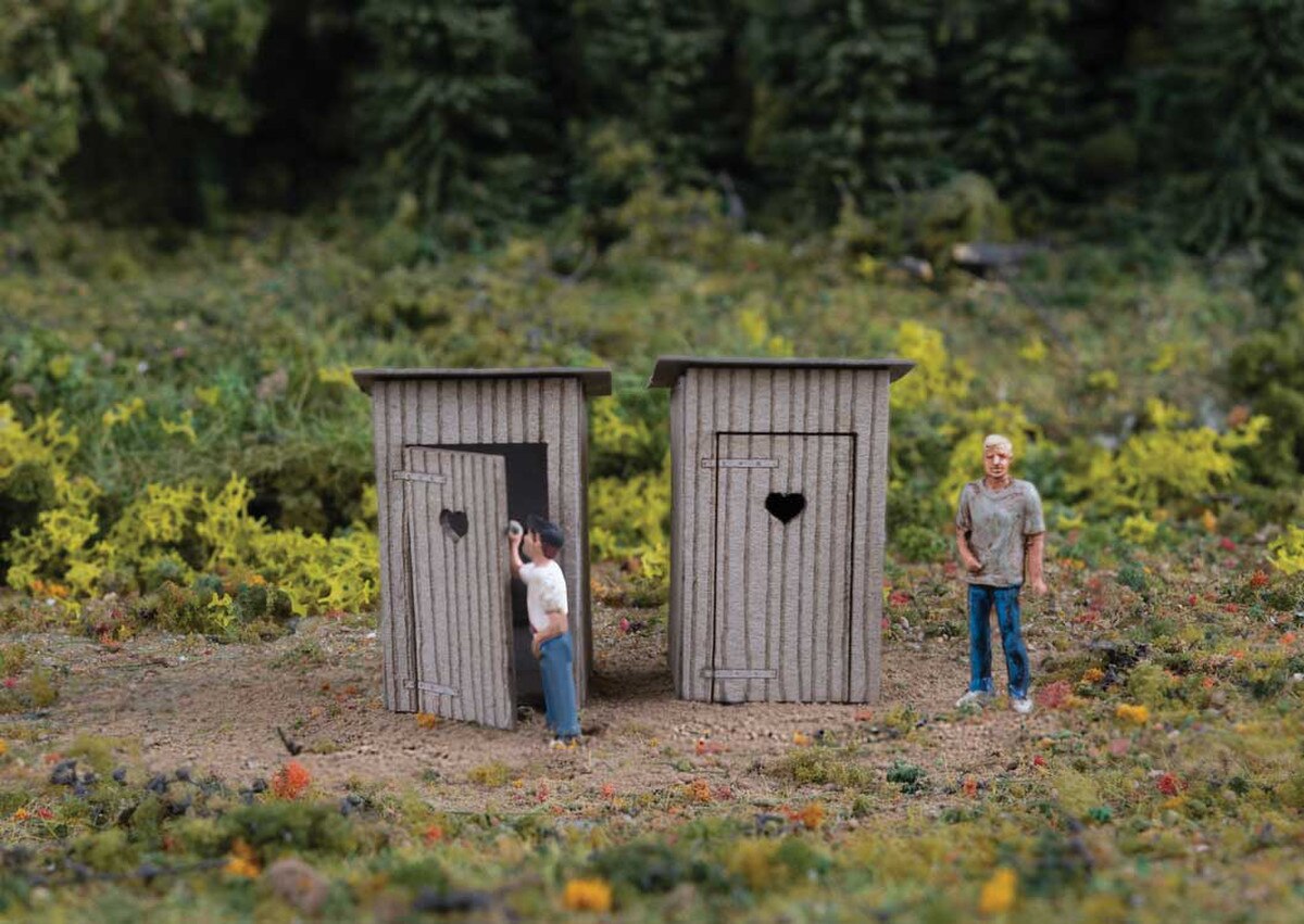 Walthers HO 949-4112 Structure Outhouses - Laser-Cut Wood Kit pkg(2)