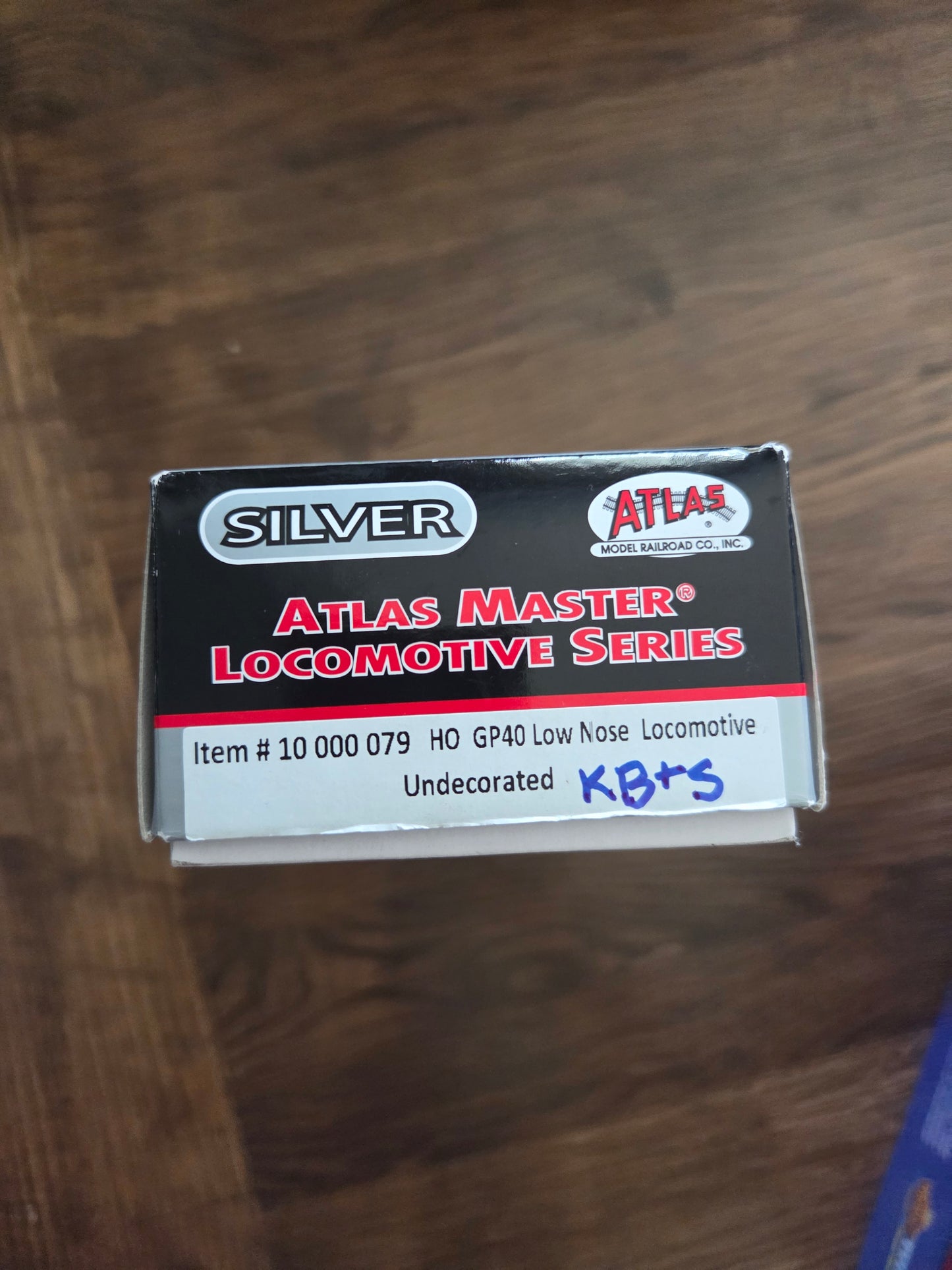 Atlas HO 10000079 Locomotive EMD GP40 Kankakee Beaverville & Southern Custom Painted Weathered