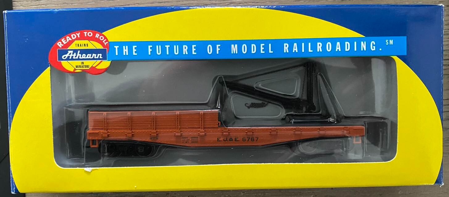 Athearn HO scale model freight car - Athearn 40' derrick car EJ&E #6767 OOP Since 2004!