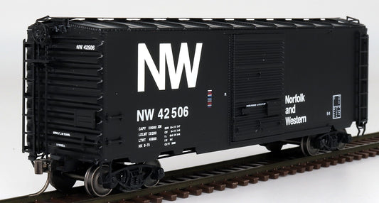 Intermountain HO scale model boxcar - Intermountain PS-1 40' boxcar Norfolk & Western (NW Black)