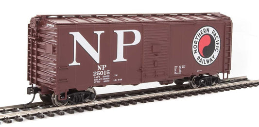 Walthers HO scale model boxcar - Walthers 40' AAR boxcar Northern Pacific #25015 HO Scale SOLD OUT