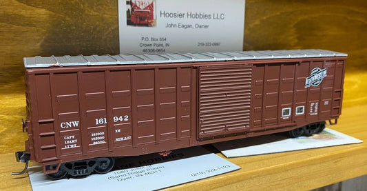 Walthers HO scale model boxcar - Walthers 50' Waffle Side Boxcar Chicago & North Western #161942 HO Scale