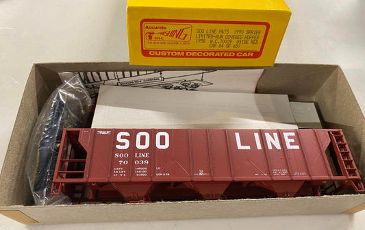 HO scale model covered hopper - Accurate Finishing/1990 Soo Line HS Covered Hopper Car (red) Limited Run HO Kit