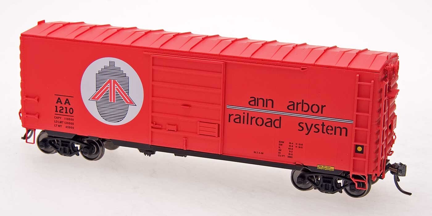 Intermountain HO scale model boxcar - Intermountain PS-1 40' boxcar Ann Arbor !