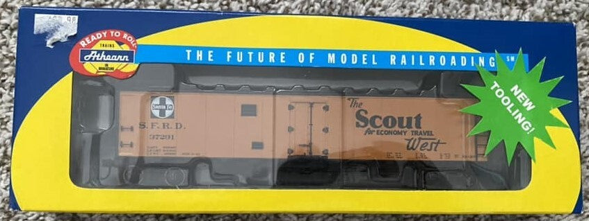 Athearn HO scale model refrigerator car - Athearn 50' ice bunker reefer Santa Fe #37291 "Scout" Early Map OOP Since 2006!
