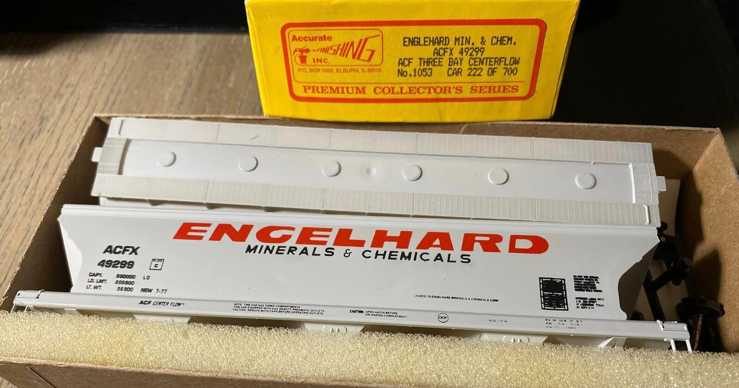 HO scale model covered hopper - Accurate Finishing Limited Run Covered Hopper Engelhard Minerals 49299 HO Kit