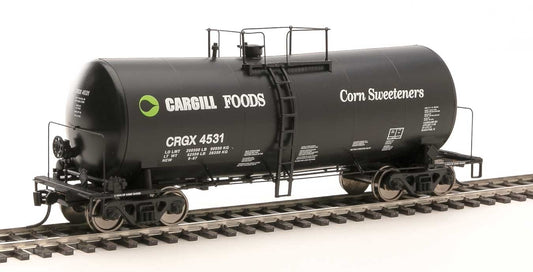 Walthers HO scale model tank car - Walthers 40' UTLX 16k gallon tankcar Cargill CRGX #4556