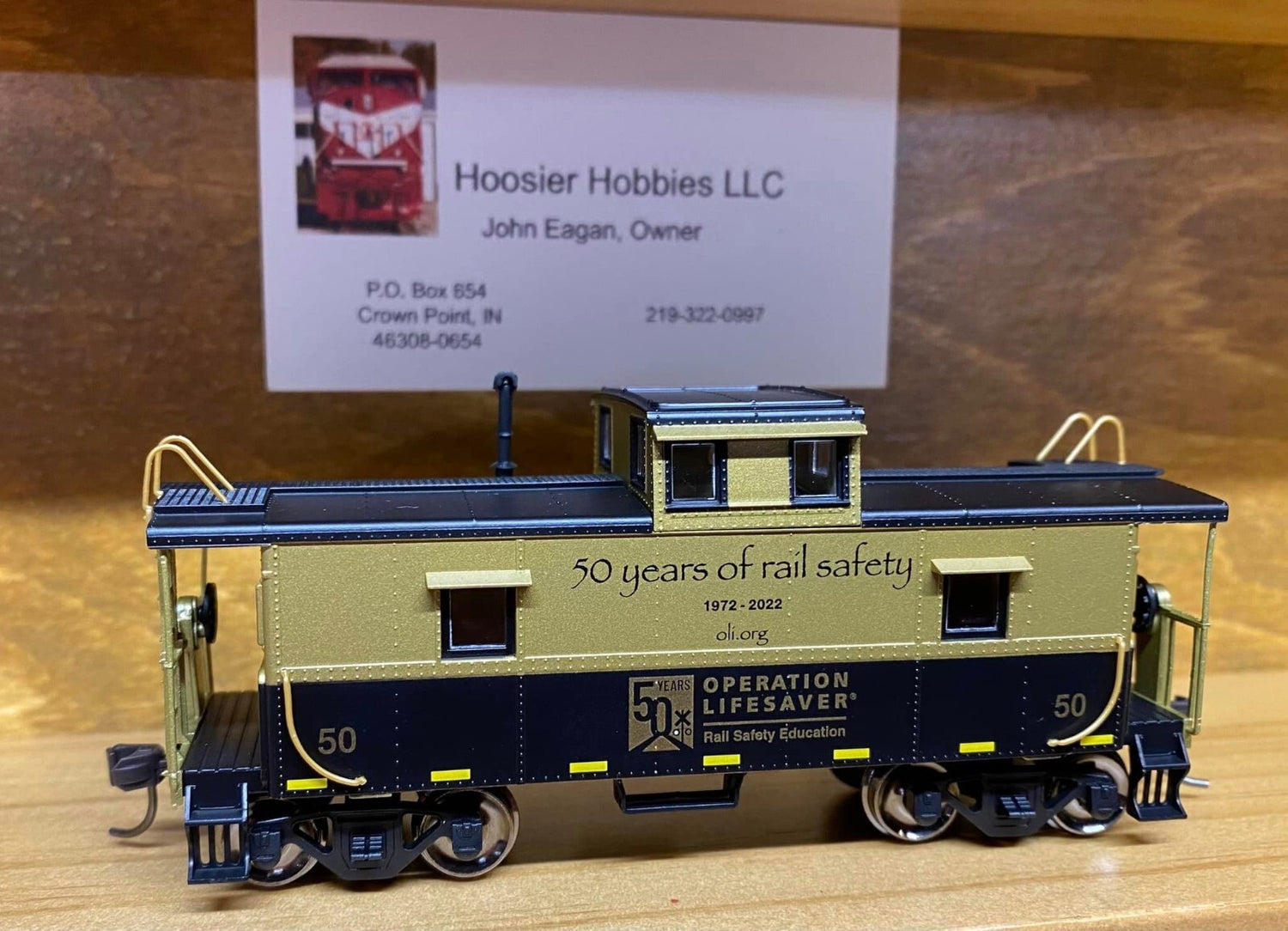 Atlas HO scale model caboose - Atlas Cupola Caboose Operation Lifesaver #50
