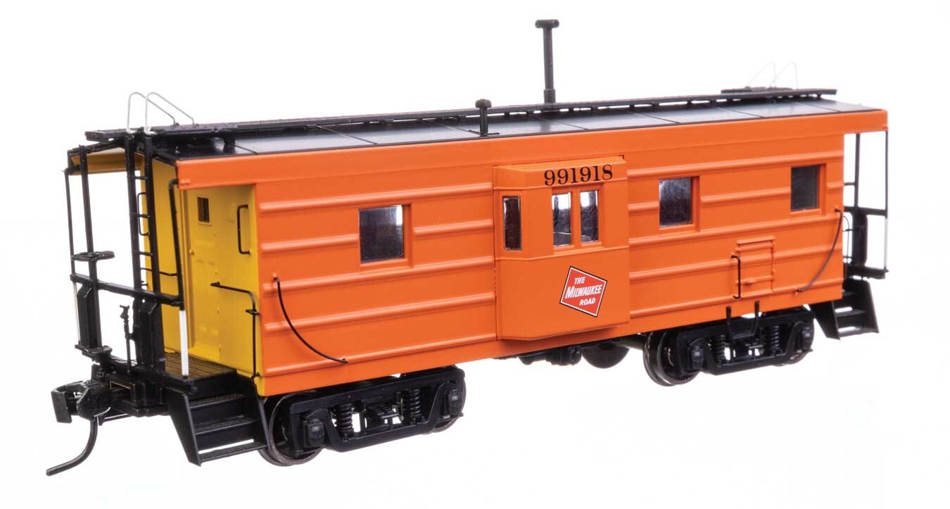 Walthers HO scale model caboose - Walthers Bay Window Rib Side Caboose Milwaukee Road #991918