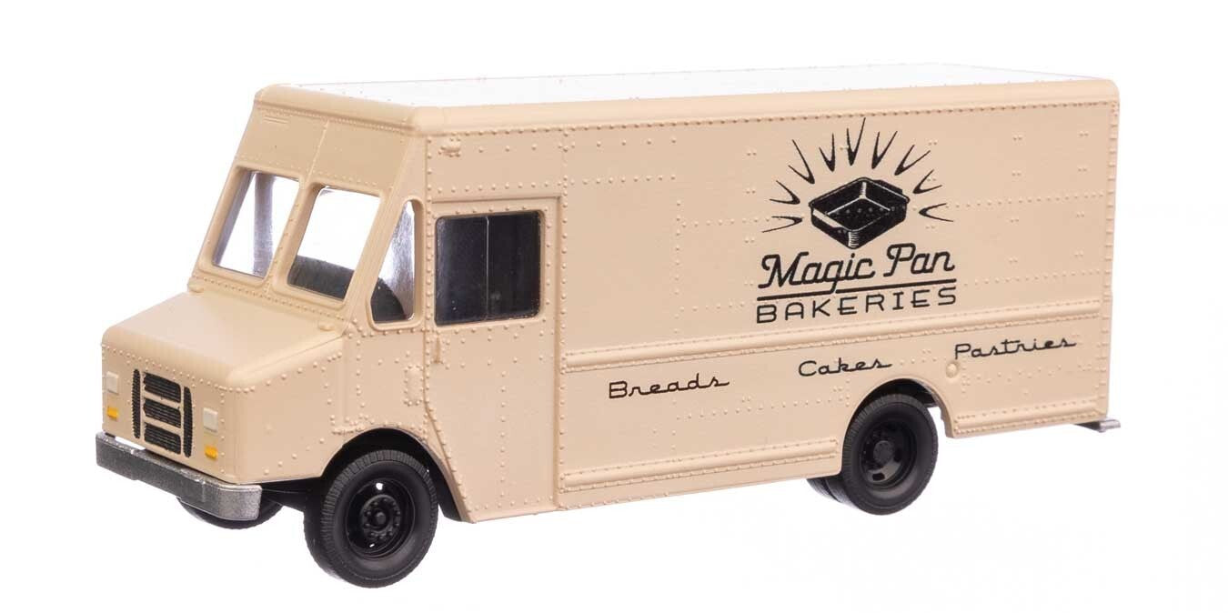 HO scale model vehicle - Walthers Morgan Olson Route Star Van Magic Pan Bakeries HO Scale NEW!