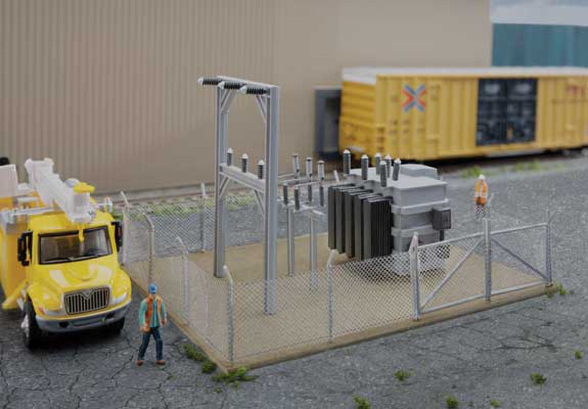 Walthers HO 933-4175 Structure Small Substation - Kit