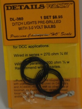 Details West HO 235-360 Super Detailing Parts Ditch Lights - Predrilled w/3-Volt Bulbs