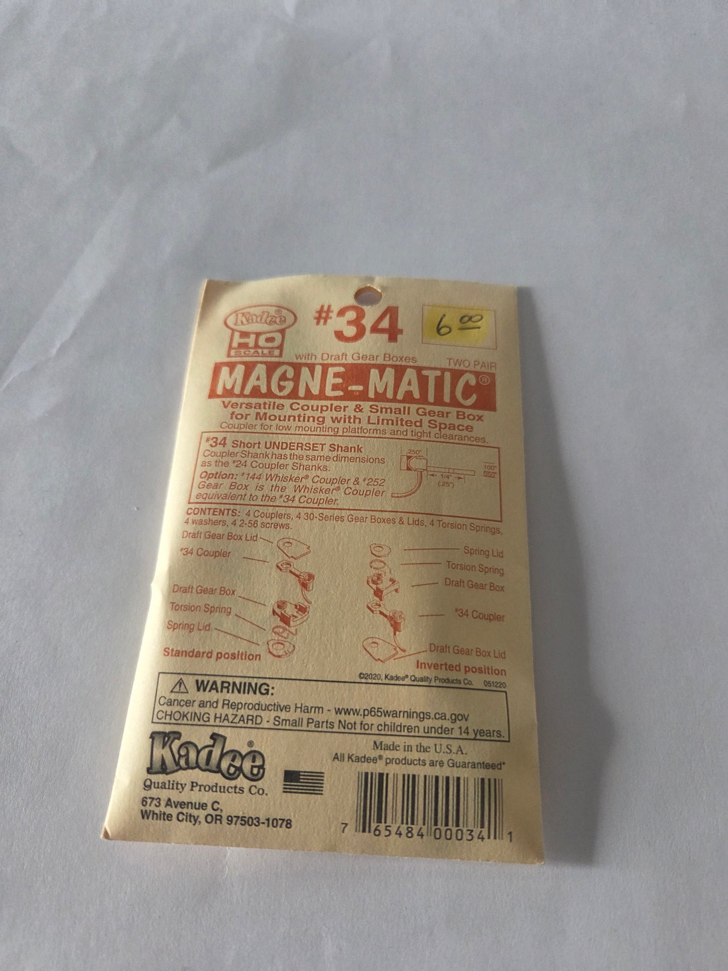 Kadee HO 34 Coupler Short 1/4" Underset w/#233 Draft Gear Boxes 2 Pair