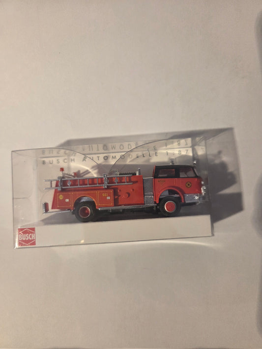 HO scale model railroad Vehicle - Busch HO 46018 Vehicle 1968 American LaFrance Closed-Cab Pumper - Assembled Fire Department (red, black)