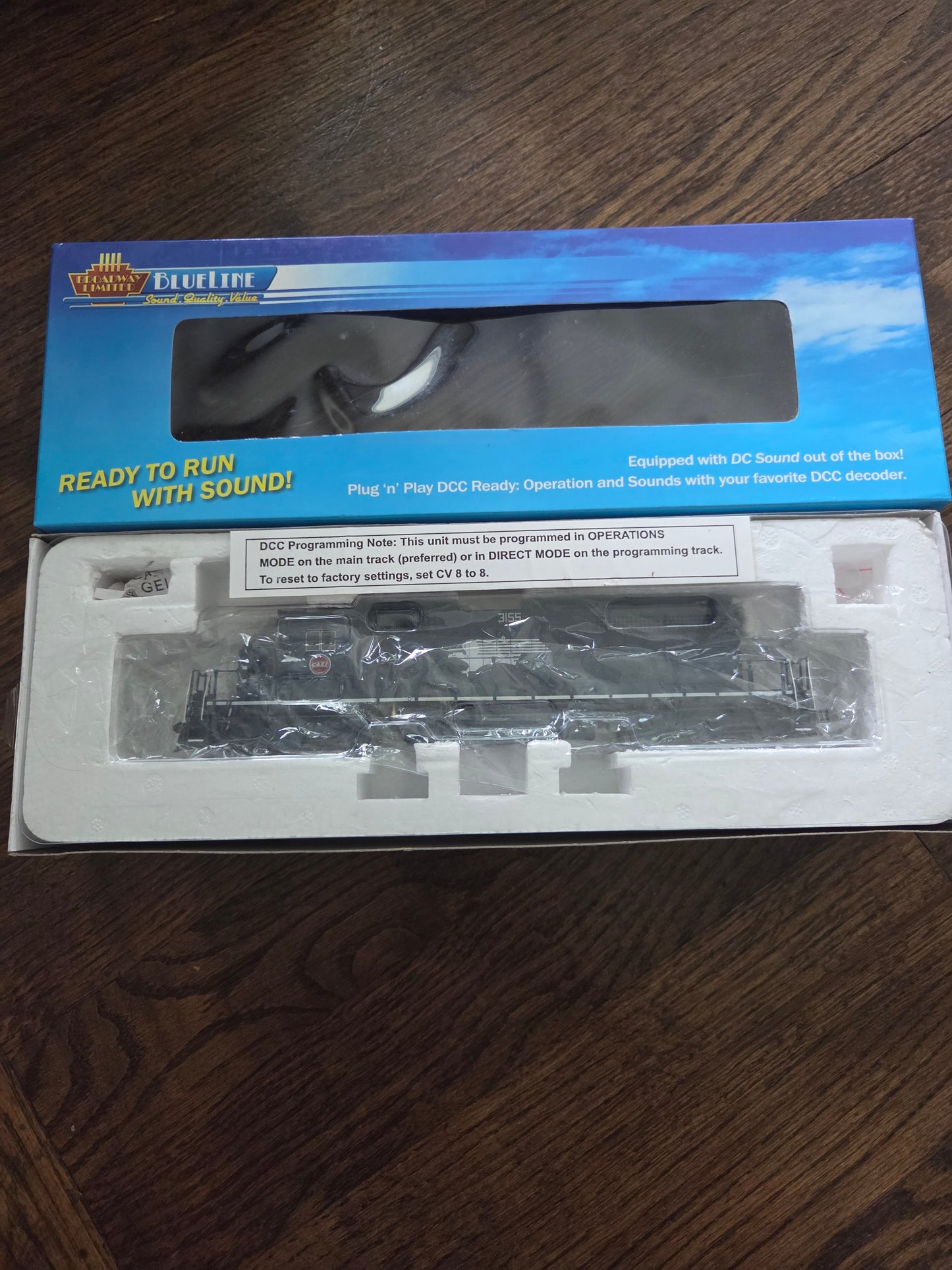 Broadway Limited HO 5280 Locomotive EMD SD40-2 Low Nose C&EI #3155 (DC Sound/DCC Ready)