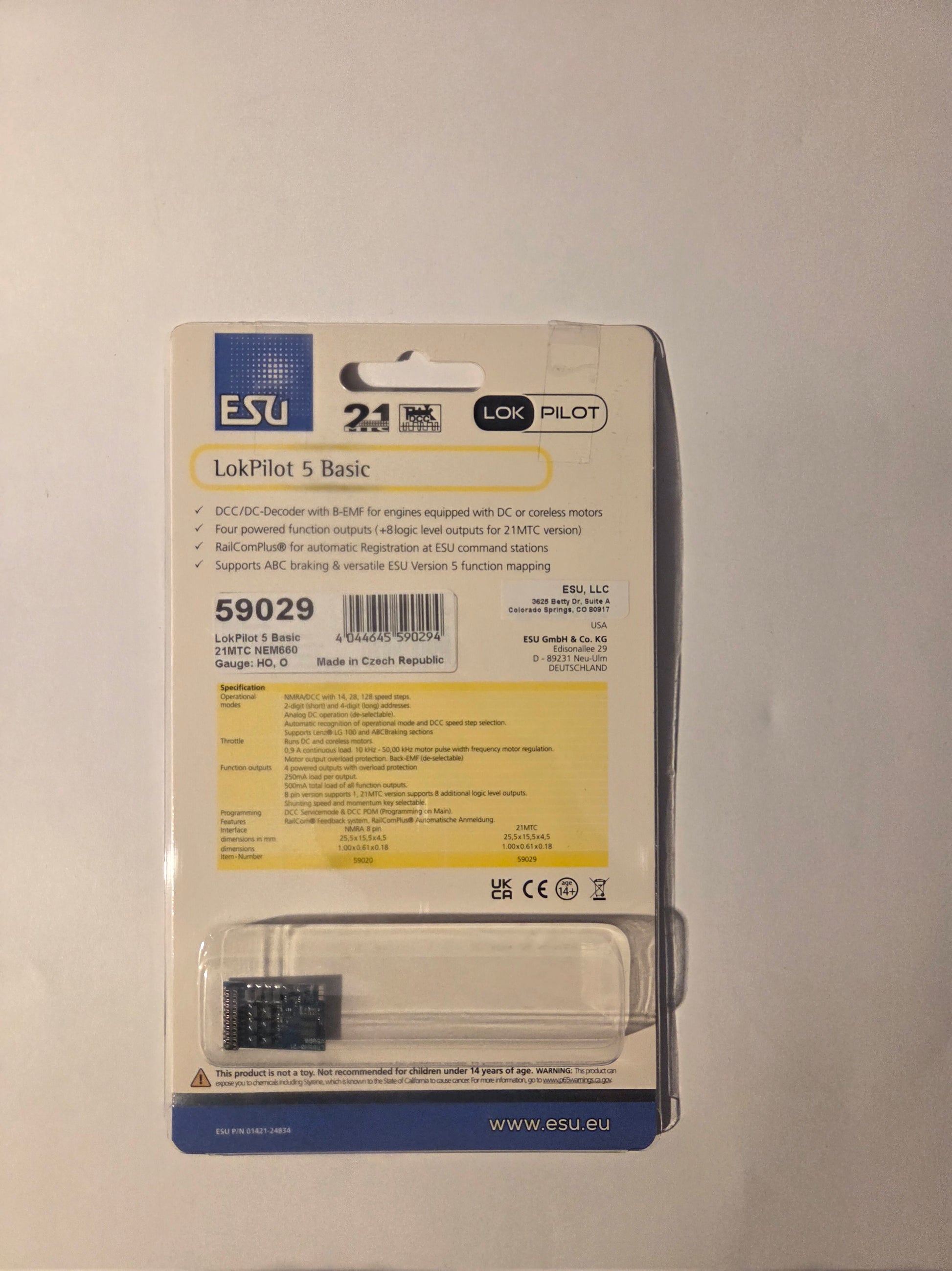 HO scale model railroad Decoder - ESU HO 59029 Decoder LokPilot 5 Basic DCC Control Decoder NEM660 21MTC Interface