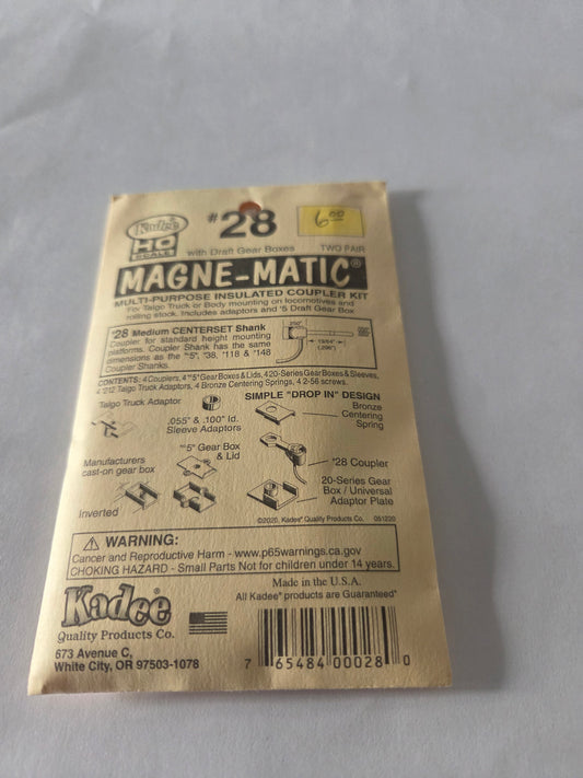 Kadee HO 28 Coupler Plastic-Shank Coupler - Kit - Magne-Matic(R) (2 pair)
