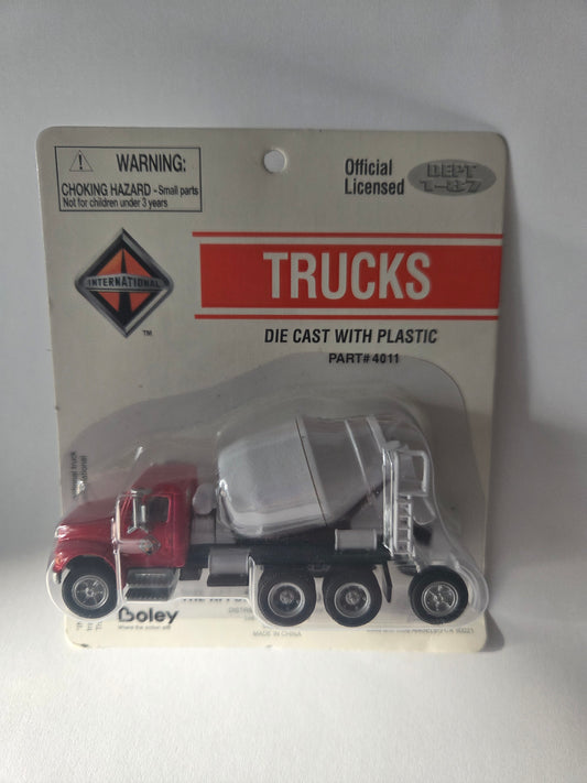 Boley HO 4011 Vehicle Cement Truck - White International