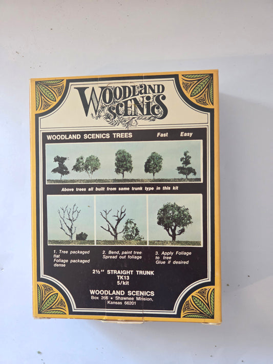 Woodland Scenics HO TK 13 Scenery Vintage 2 1/2" Straight Trees (5 Trees)