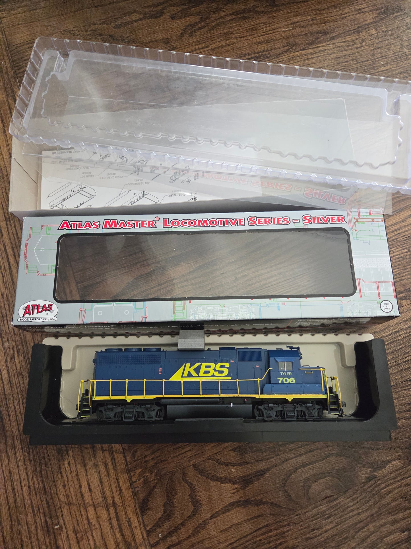 Atlas HO 10000079 Locomotive EMD GP40 Kankakee Beaverville & Southern Custom Painted Weathered