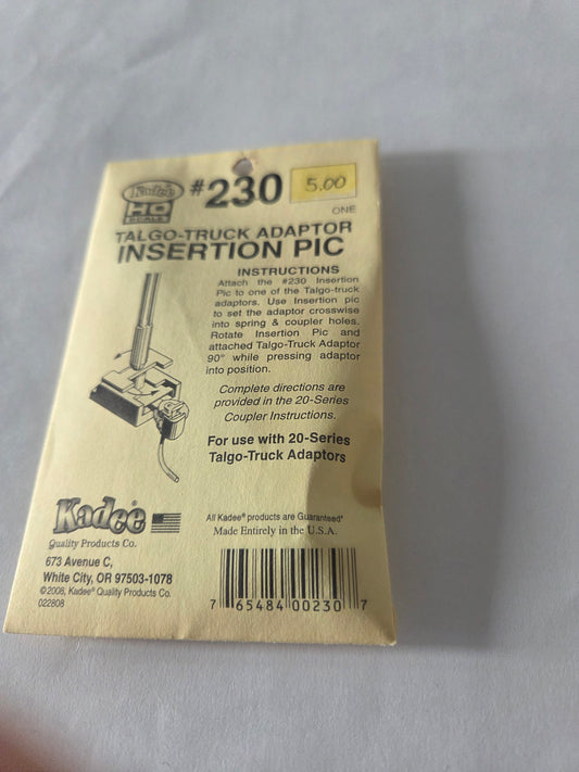 Kadee HO 230 Adaptor Talgo Adaptor Insertion Pic