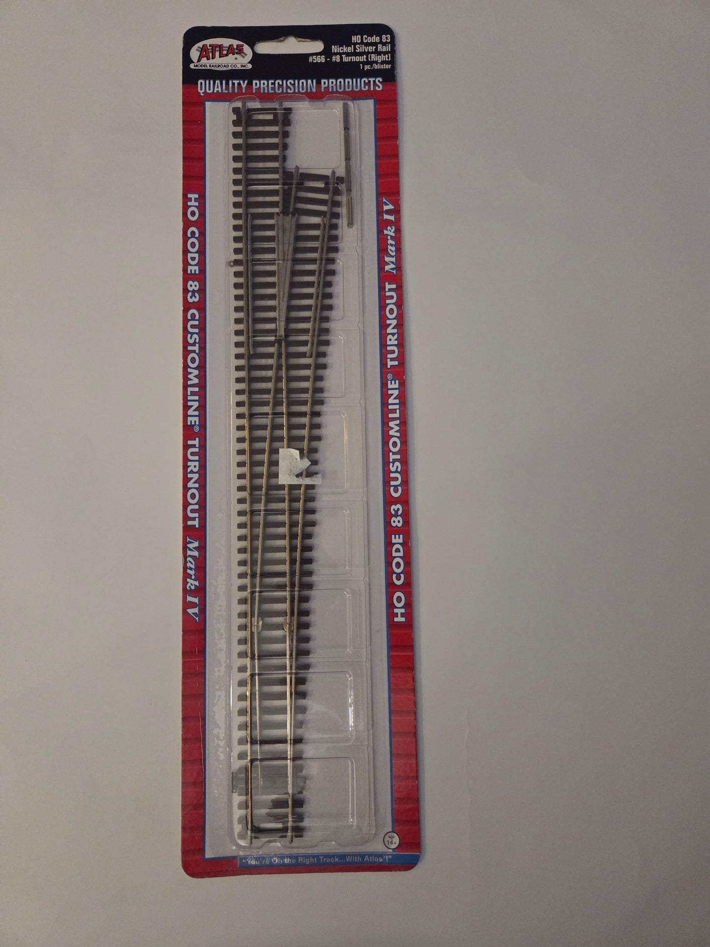 Atlas HO Scale Track Code 83, Nickel Silver Rail & Brown Ties #8 Turnout (Right)