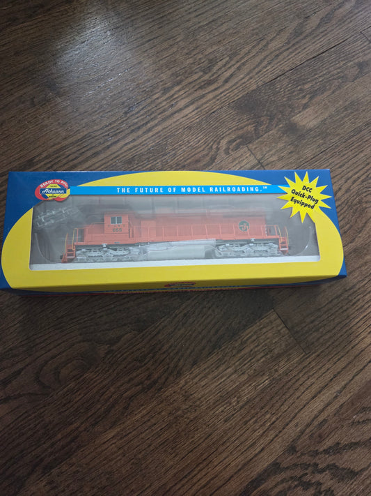 Athearn HO 93529 Locomotive SD38 Elgin, Joliet & Eastern #653 (DCC Ready)