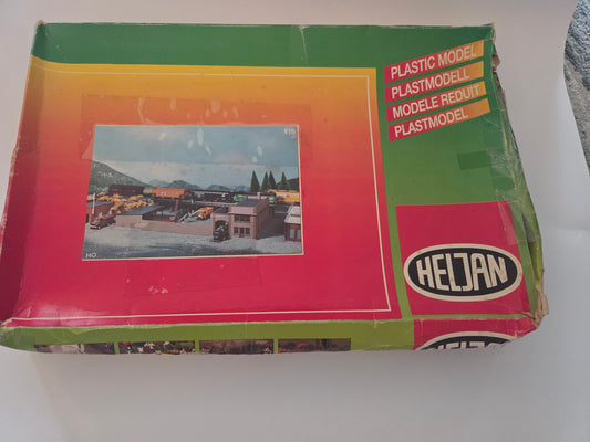 Heljan HO Scale Structure HO Scale Heljan #910 Coal Yard Kit 30x0x30, 0x11x0 cm Vintage