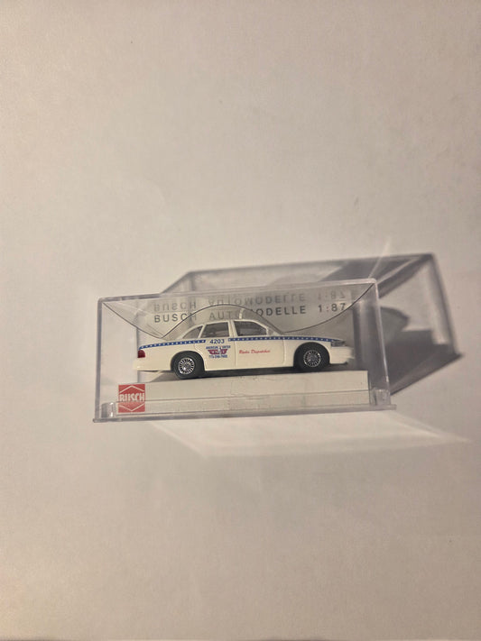 HO scale model railroad Vehicle - Busch HO 49009 Vehicle American Automobiles - Taxis -- Ford Crown Victoria American United Taxi (white)