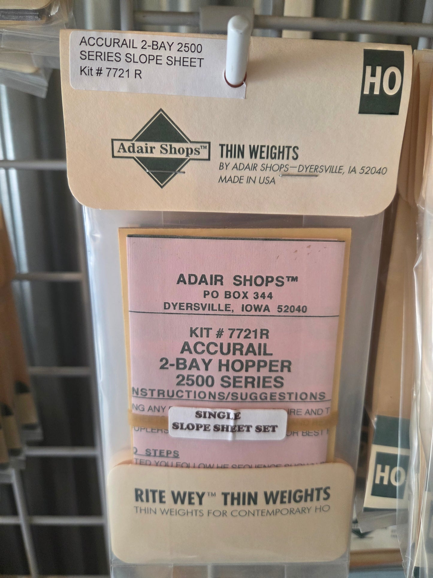 Weight Kit HO for Accurail / Walthers 2 Bay Hopper Slope Sheet Set