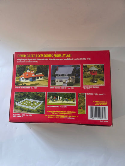 Atlas HO 750 Building Lumber Yard & Office - Kit 3-3/4 x 8-1/2" 9.5 x 21.3cm